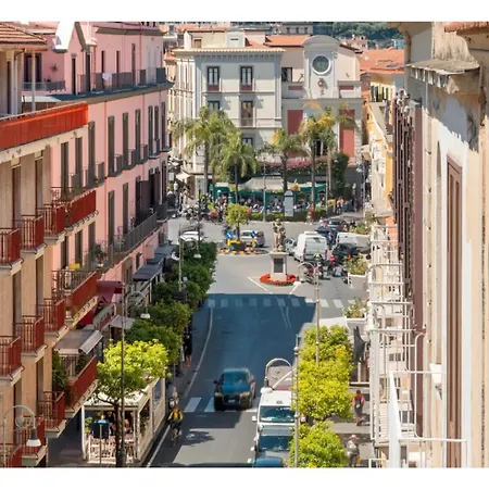 Sorrentovibes - By Piazzatasso&oldtown Πανσιόν 3*