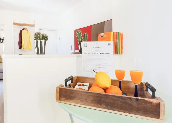 Guest house Sorrentovibes - By Piazzatasso&oldtown Sorrento