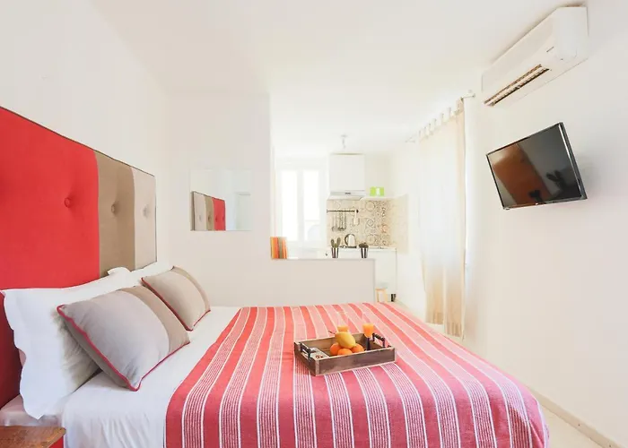 Guest house Sorrentovibes - By Piazzatasso&oldtown Sorrento