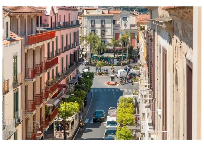 Sorrentovibes - By Piazzatasso&oldtown Гостевой дом 3*